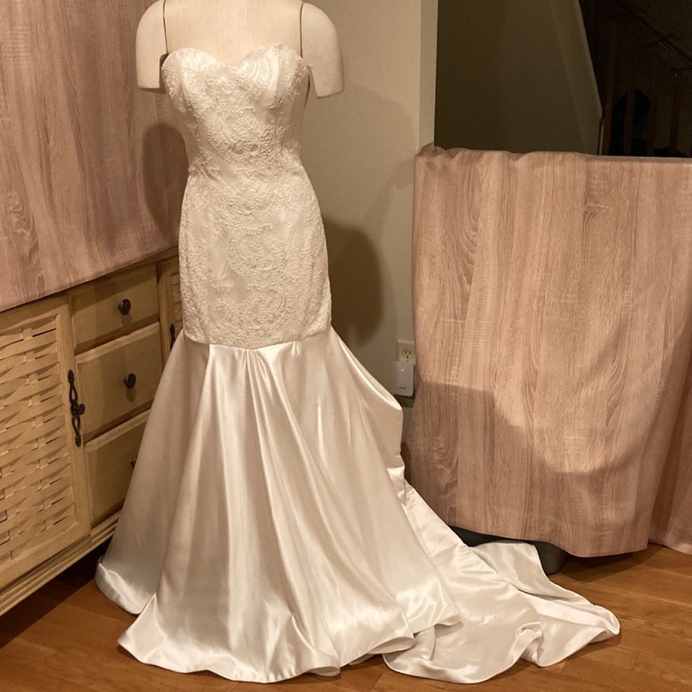 Sally Crew wedding dress Sz 10